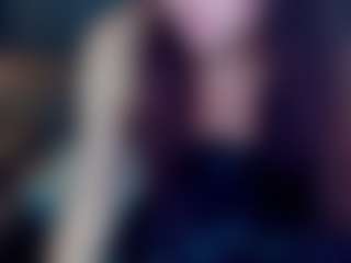 LiviaSshy's Live Sex Cam Show