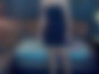 LiviaSshy's Live Sex Cam Show