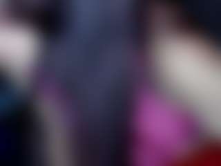 LiviaSshy's Live Sex Cam Show