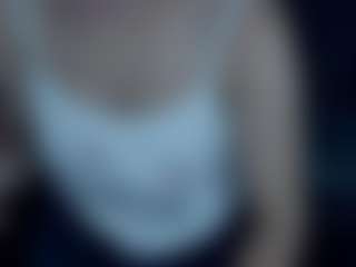 Live cam show with LiviaSshy - Brown Hair Teen (18+) on Free Soda