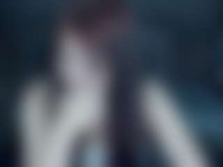 LiviaSshy's Live Sex Cam Show