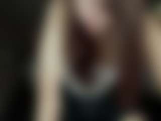 LiviaSshy's Live Sex Cam Show