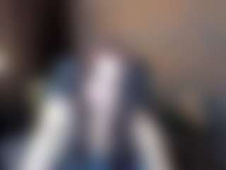 LiviaSshy's Live Sex Cam Show