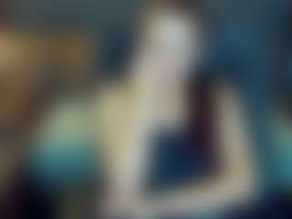 LiviaSshy's Live Sex Cam Show