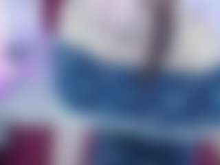 LiviaSshy's Live Sex Cam Show