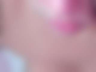 LiviaSshy's Live Sex Cam Show