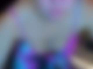LiviaSshy's Live Sex Cam Show