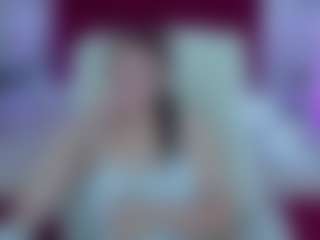 LiviaSshy's Live Sex Cam Show