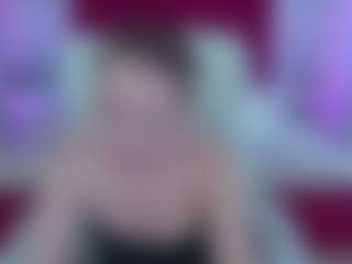 LiviaSshy's Live Sex Cam Show