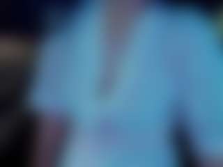 LiviaSshy's Live Sex Cam Show