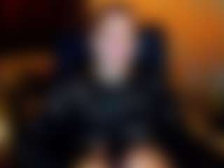 LiviaSshy's Live Sex Cam Show