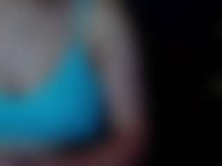 LiviaSshy's Live Sex Cam Show