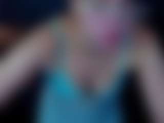 LiviaSshy's Live Sex Cam Show