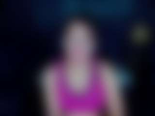 LiviaSshy's Live Sex Cam Show