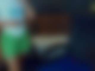 LiviaSshy's Live Sex Cam Show