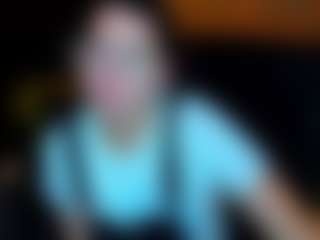LiviaSshy's Live Sex Cam Show