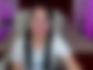 LiviaSshy's Live Sex Cam Show