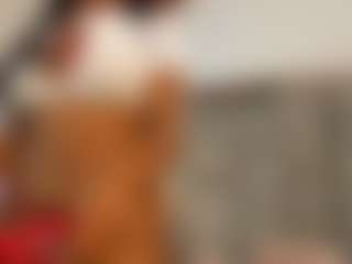 Mia-ebony1