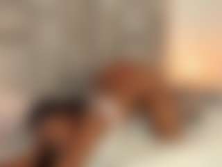 Live cam show with mia-ebony1 - BBW on Dare Cams