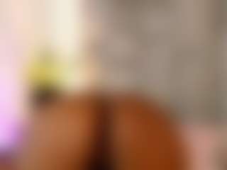 Live cam show with mia-ebony1 - Anal on StripNow