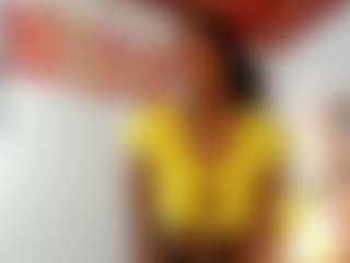 Mia-ebony1