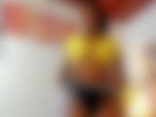 Mia-ebony1