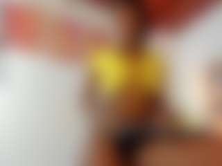 Mia-ebony1