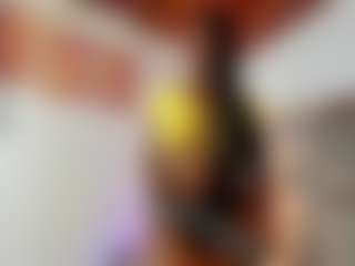 Mia-ebony1