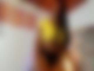 Mia-ebony1