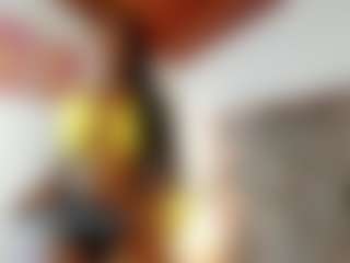 Mia-ebony1