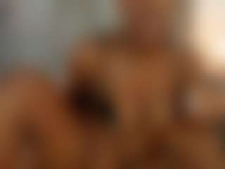 Mia-ebony1