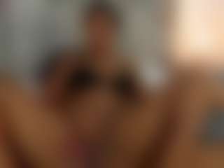 Mia-ebony1