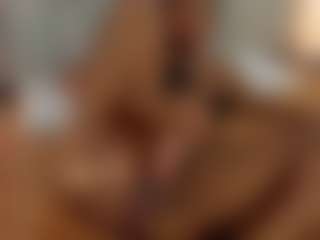 mia-ebony1's Live Sex Cam Show