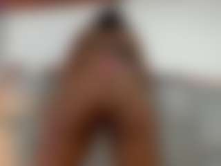 mia-ebony1's Live Sex Cam Show