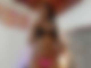 Mia-ebony1