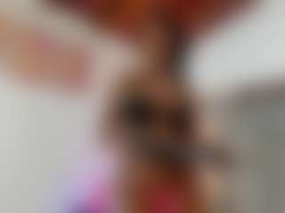 Mia-ebony1