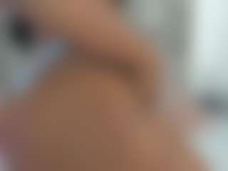 mia-ebony1's Live Sex Cam Show