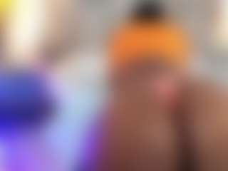 Live cam show with mia-ebony1 - Ebony on luckytryst.com | colombia