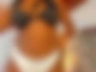mia-ebony1's Live Sex Cam Show