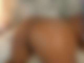 Live cam show with mia-ebony1 - Tittyfuck on Camsoda