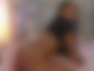 mia-ebony1's Live Sex Cam Show