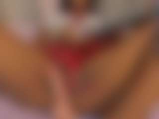 Live cam show with mia-ebony1 - Tittyfuck on madthumbs
