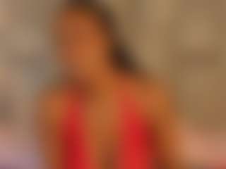 Live cam show with mia-ebony1 - Drinking on Latina Girls