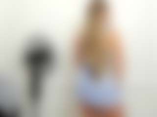 Live cam show with PrettyGirll - New Big Ass on Gym Cam Girls