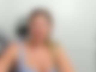 PrettyGirll's Live Sex Cam Show