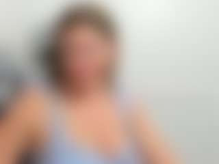 PrettyGirll's Live Sex Cam Show