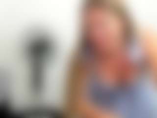 PrettyGirll's Live Sex Cam Show
