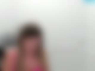Live cam show with PrettyGirll - Blonde Hair on StripNow