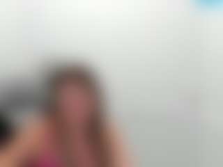 Live cam show with PrettyGirll - Body Massage on Dolls Live