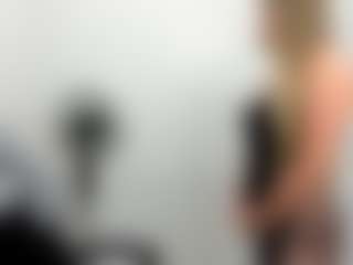 PrettyGirll's Live Sex Cam Show